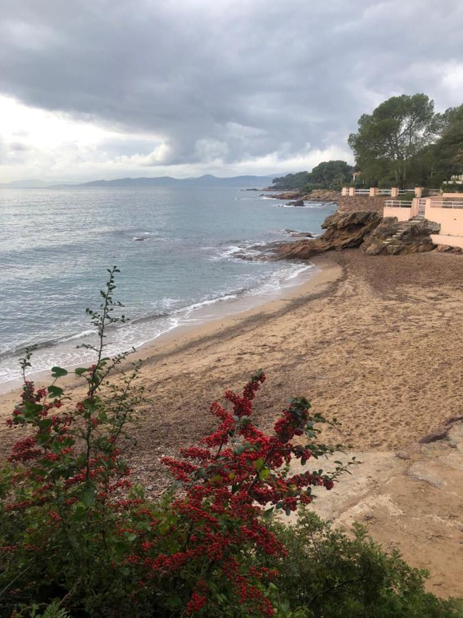 شقة Boulouris Panorama Vue Mer Saint-Raphaël المظهر الخارجي الصورة