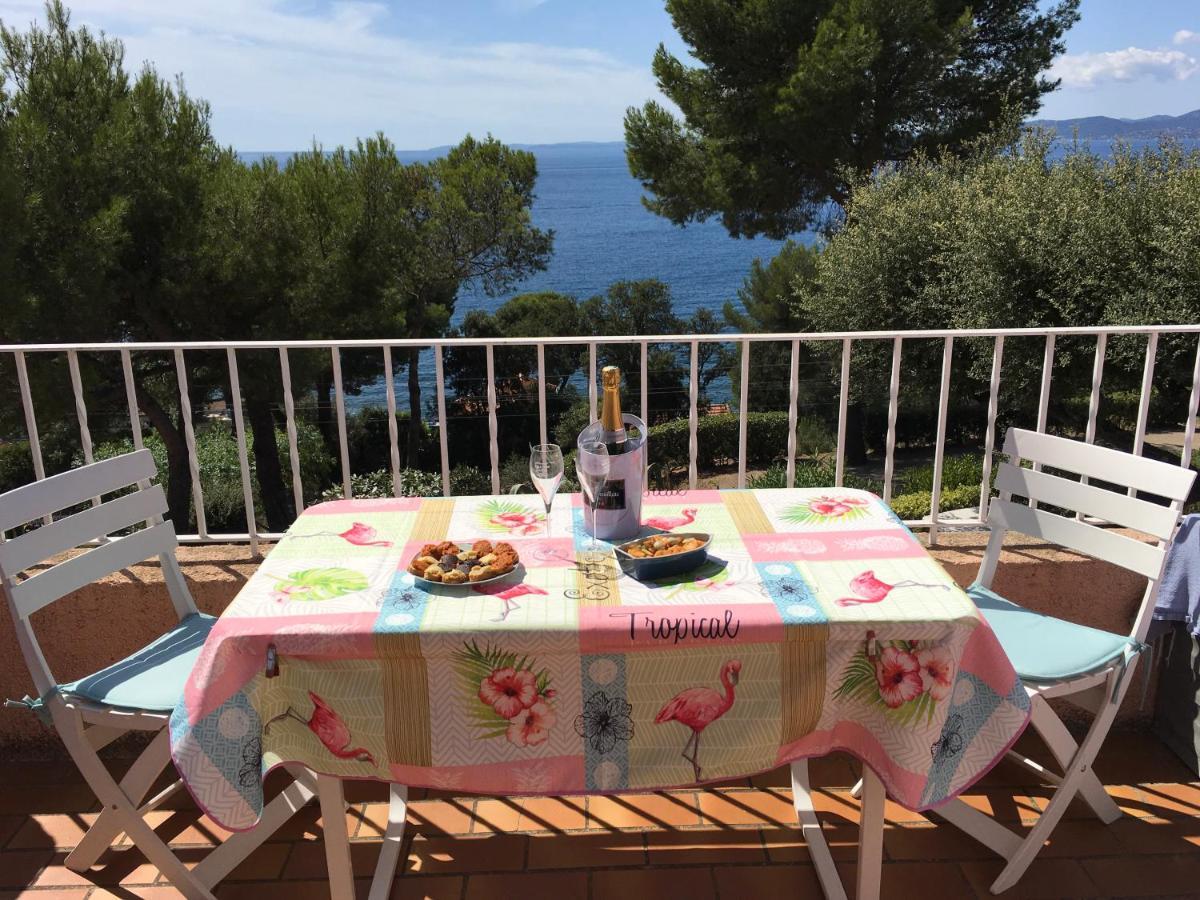 شقة Boulouris Panorama Vue Mer Saint-Raphaël المظهر الخارجي الصورة