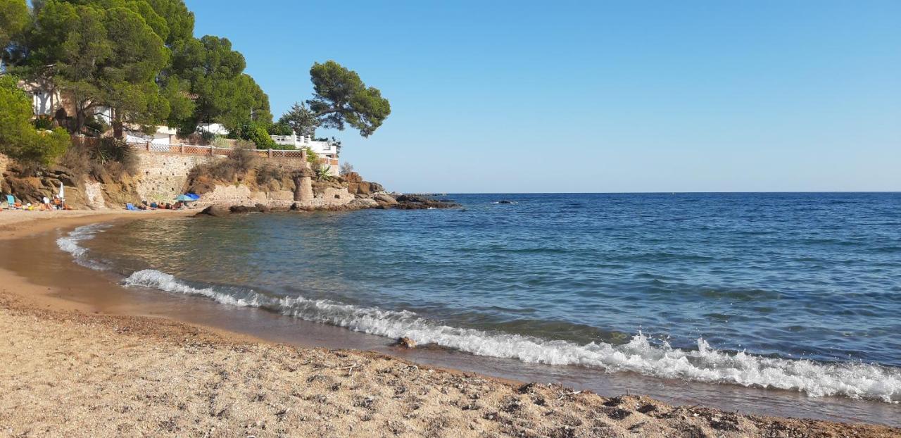 شقة Boulouris Panorama Vue Mer Saint-Raphaël المظهر الخارجي الصورة